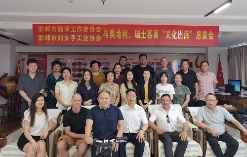 開辟國內(nèi)國際銷售新市場，手工之家一直在路上 ------ 記手工之家參加“文化出?！鄙虅?wù)洽談