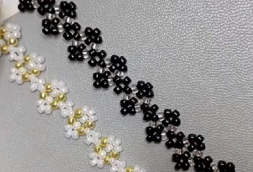 7月12日，在家做的手工活正規(guī)平臺(tái)，在家可以做的兼職工作，居家靈活就業(yè)好副業(yè)，開(kāi)手工加工廠，手工之家純手工加工銷售讓合作人員收入很好，圖為串珠米珠繡手工產(chǎn)品剪影