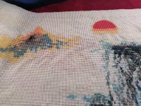 5月14日，在家做的手工活正規(guī)平臺(tái)，拿回家做的手工活，手工之家的珠繡串珠驗(yàn)收標(biāo)準(zhǔn)明確，合作資料里就有，圖為勵(lì)志珠珠繡串珠手工產(chǎn)品剪影