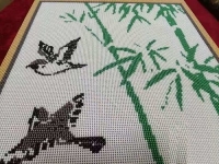 6月7日，接手工活訂單的平臺，在家兼職手工活，手工之家的珠繡串珠外發(fā)手工活為什么適合創(chuàng)業(yè)？圖為勵志珠珠繡手工產(chǎn)品細節(jié)剪影