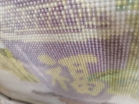 8月4日，手工活外發(fā)加工正規(guī)的廠家，可以在家做的手工活，實(shí)事求是，具體對(duì)待，手工之家的服務(wù)這樣做很好，圖為勵(lì)志珠珠繡串珠手工產(chǎn)品剪影