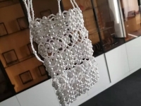 12月8日，手工加工回收項目，居家靈活就業(yè)，剛做手工之家的珠繡手工注意事項，圖為勵志珠珠繡串珠手工產(chǎn)品剪影