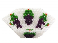 1月18日，正規(guī)手工項(xiàng)目，靈活就業(yè)好選擇，手工之家是個(gè)大家庭，大家每一個(gè)人都是重要成員，圖為勵(lì)志珠珠繡串珠手工產(chǎn)品剪影