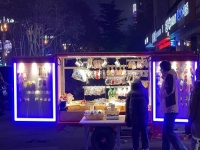 不用房租，不用裝修、不用員工、免費鋪貨，三萬元開一家屬于自己的潮品店，這樣的創(chuàng)業(yè)項目你喜歡嗎