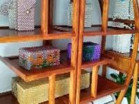 產(chǎn)品眾多的精美純手工工藝品，可以拿回家當(dāng)副業(yè)來(lái)做