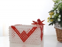 3月24日，拿回家做的手工項目，在家做的好副業(yè)，讓合作者有個好收入，就是手工之家對手工事業(yè)的追求和努力，圖為勵志珠珠繡串珠手工產(chǎn)品剪影