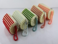 3月28日，手工加工回收項目，居家靈活就業(yè)副業(yè)，合作手工之家的手工項目，要注意這些事，圖為勵志珠珠繡串珠手工產(chǎn)品剪影