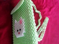 手工活外發(fā)加工正規(guī)的廠家，大家青睞串珠純手工項目的因素很多