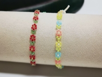 12月26日，附近有沒有兼職手工活，居家靈活的副業(yè)創(chuàng)業(yè)項目，微創(chuàng)業(yè)做手工傳承官，與手工之家合作，可兼職就業(yè)、可創(chuàng)業(yè)，圖為串珠米珠繡純手工產(chǎn)品剪影