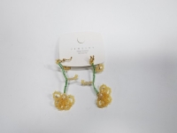 2月12日，正規(guī)手工接單平臺(tái)，手工加工回收項(xiàng)目，小成本創(chuàng)業(yè)做手工傳承官、開(kāi)手工加工廠，在手工之家，改變和創(chuàng)新是為了做的更好，圖為串珠米珠繡純手工產(chǎn)品剪影