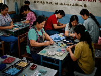 不起眼的小生意，家里開(kāi)純手工加工廠極簡(jiǎn)創(chuàng)業(yè)，在鄉(xiāng)鎮(zhèn)、農(nóng)村很有搞頭