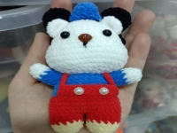 11月17日，在家能做的手工兼職，正規(guī)可靠的手工副業(yè)創(chuàng)業(yè)項(xiàng)目，開純手工工作室，選擇手工之家，因?yàn)榇蠹倚湃魏土私?，圖為鉤織純手工產(chǎn)品剪影