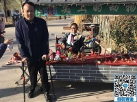 讓更多的民間手工和民間手工藝人在這個(gè)舞臺(tái)上一起高飛！------記手工之家郝總到訪糧畫小鎮(zhèn)，探訪草編大師李素云