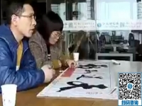 正規(guī)手工活可以寄回家做，夫妻倆一起來手工活之家現(xiàn)場(chǎng)考察