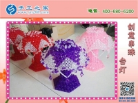 殘疾人在家做手工活掙錢，足不出戶也可以就業(yè)