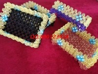 3月1日，家庭手工加工活回收，拿回家做的外發(fā)手工活，陽春三月做手工，就選手工之家的珠繡串珠手工活加工項目，圖為勵志珠珠繡串珠成品實(shí)拍