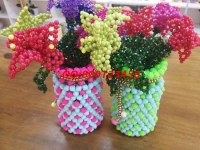 5月6日，想接正規(guī)廠家的手工活，拿回家做的手工活就來(lái)可信可靠的老企業(yè)手工之家，勵(lì)志珠珠繡串珠純手工工藝成品實(shí)拍