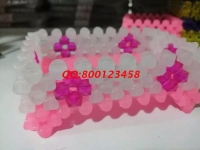 6月15日，在家做手工活掙錢，安全環(huán)保的珠繡外發(fā)手工活更合適，也是更多人的選擇，圖為勵志珠珠串珠手工成品（肥皂盒）實拍