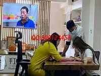 6月22日，看中這些，想在家做手工活的人選擇珠繡手工活外發(fā)加工項(xiàng)目，放心居家掙錢(qián)，手工之家接待考察加工合作客戶(hù)剪影