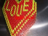 8月14日，七夕與家人一起在家做手工活掙錢(qián)，簡(jiǎn)單好做、時(shí)間自由的就選手工之家的珠繡串珠外發(fā)手工活，圖為勵(lì)志珠珠繡串珠成品實(shí)拍