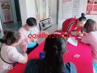 寄回家做的手工活穩(wěn)定可靠，是家庭主婦在家賺錢的好項(xiàng)目